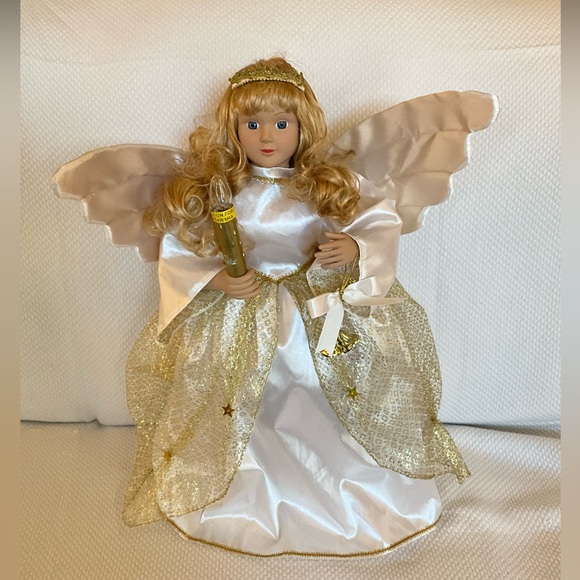Trim A Home Animated Angel - Picture 3 of 10
